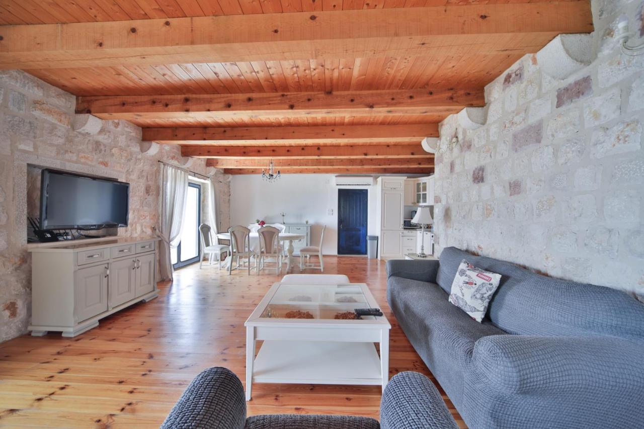 Olive Resort Krstac 外观 照片