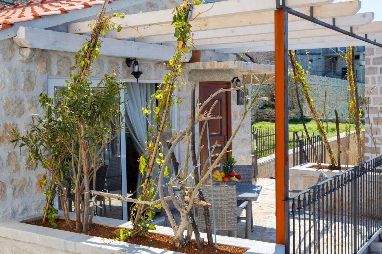 Olive Resort Krstac 外观 照片